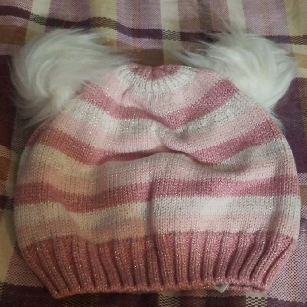 Hat, scarf and mittens